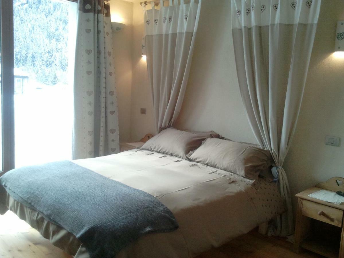 La Niche B&B La Thuile Bagian luar foto